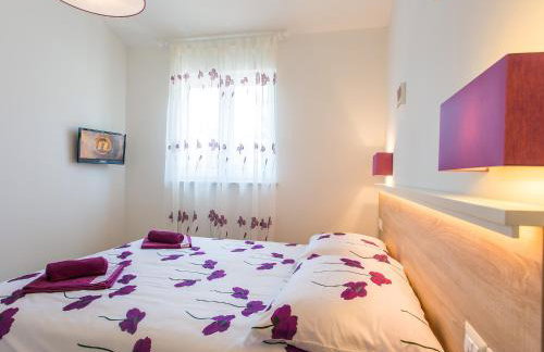 Villa Birikina with Pool - Photo 55