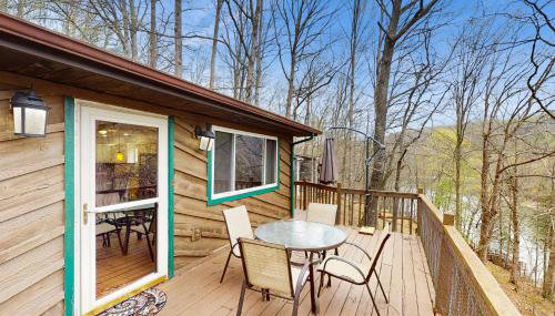 Cozy Lake Duplex Sleeps 5 Games Dog-friendly - Foto 2