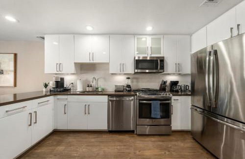 Carnelian Calm-Pool BBQ Rooftop Walk to the Beach - Foto 9