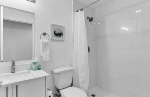 25893 Sw 144 CT · 3 Bed 2.5 Bath Townhome Rooftop 1 Parking Spot - Foto 31