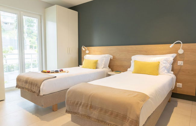 Eden Roc Villas - Photo 11