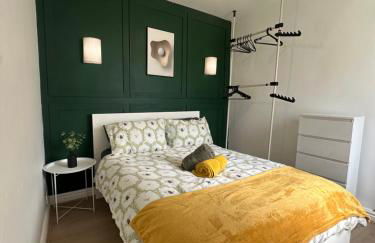 Beautiful Bungalow Awaits Your Short Term Stay - Foto 5