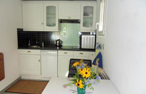 Les Hauts d'Eyragues gîte Aigue Marine Meublé classé 4 étoiles - Foto 11