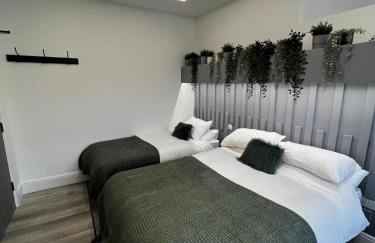 ResiLets - Mood Studio 4 - Town centre studio room with en-suite - Foto 22