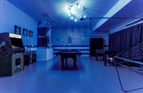 Magical Villa Pool Game Room Close to Disney - Foto 48