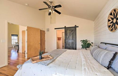 Pet-Friendly Cottage with Game Room and Fire Pit! - Foto 13