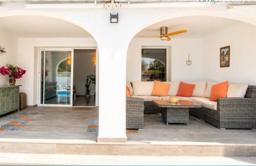 Villa George - HMR Holidays - Foto 13