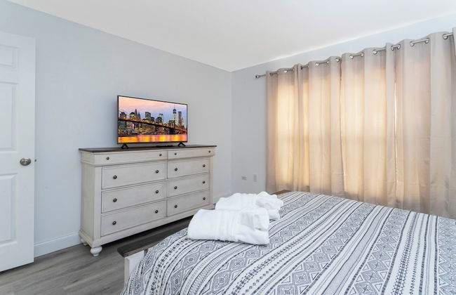 Beautiful 5Bd Single Family w Game Room 106 Lake Wilson Preserve - Foto 18