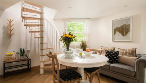 Honeycomb Treehouse in the Heart of Dorset - Foto 1