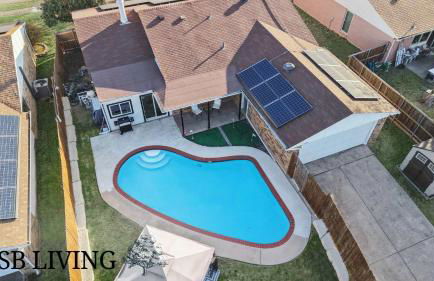 Charming 3Bd 2Ba Home with Private Pool - Foto 1