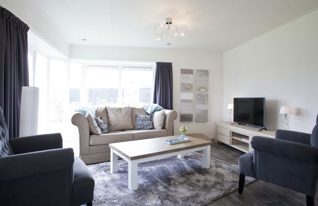 2 bedroom House in Nijkerk with swimming pool and terrace - Photo 2