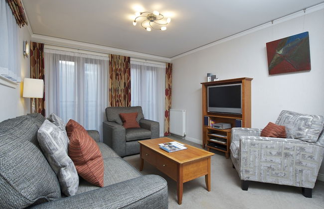 The Knight Residence Apartments by Mansley - Photo 63