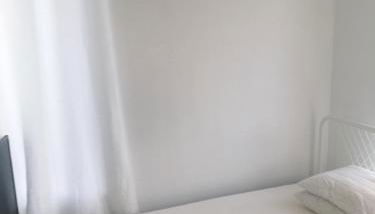 Studio Manhattan Beach - Photo 3