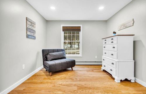 Thomas Trail - Game Room, Fire Pit, 1 min to Ski Mountain & Shared Beach! - Foto 38