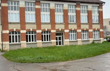 Grand F2 centre-ville, parking privée - Foto 2