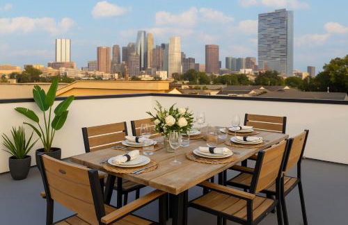 Sky Haus LA - Photo 1