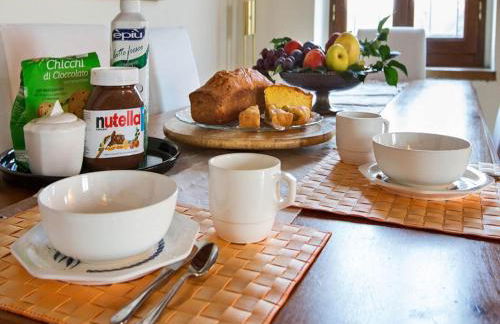 Sunny holiday home with swimming pool - Photo 23