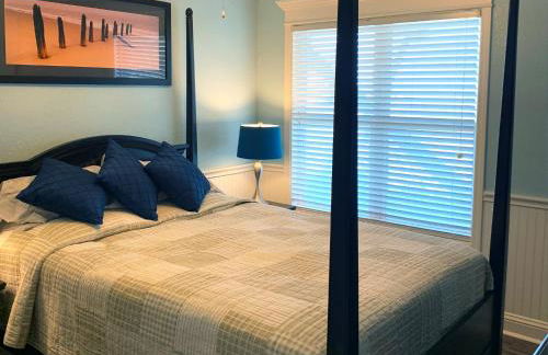 Poseidon Beach Front - Photo 17