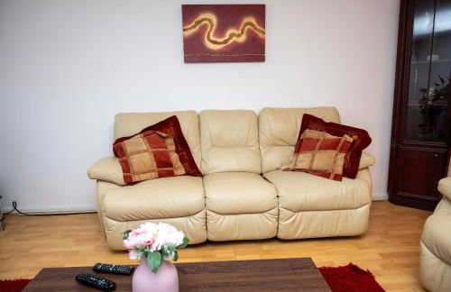 Castle House - Photo 24