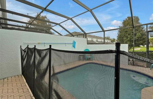 Windsor Hills Marvel Themed Home with Private Pool - Foto 26