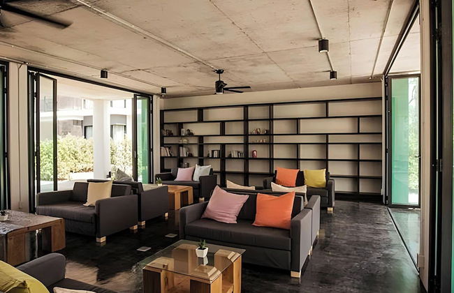 The Title Beach Front - Photo 6