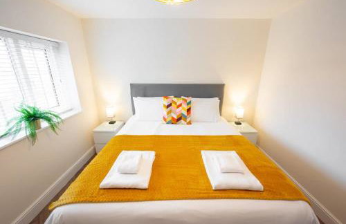 6 The Royal Serviced Apartments, Harwich - Fast WiFi, Private Parking - Foto 17