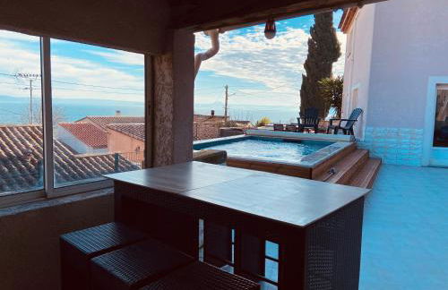 Petite maison avec accès piscine et jacuzzi chauffée - Foto 3