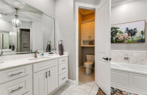 Downtown Bay St Louis Condo - Walk to Beach! - Foto 13