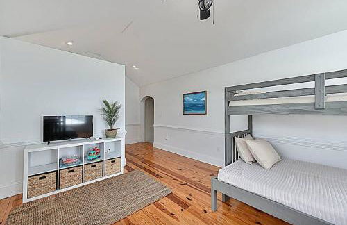 Shipwrecked on Shell Hill 2 Waterfront Houses - Foto 77