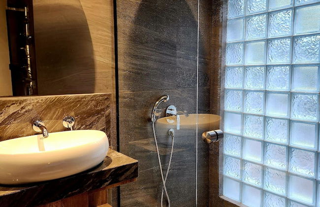 Villa 4-BR Klub Bunga No. 4 Batu Malang - Photo 21