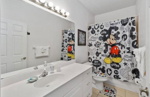 Huge Screened Patio That Overlooks Lake Buck, Near Famous Attractions!! - Foto 19