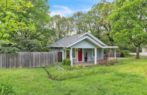 Relax and Unwind in the Heart of Fayetteville home - Foto 29