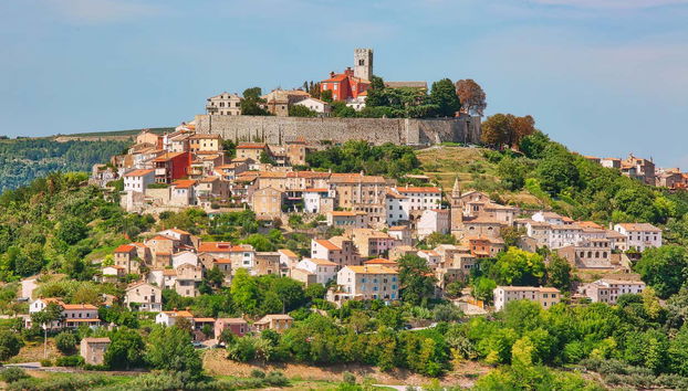 Panoramica di Montona