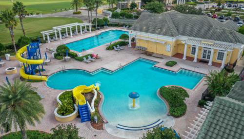 Family Oasis Near Disney - Pool & Resort Access - Foto 4, Garden, Garden view
