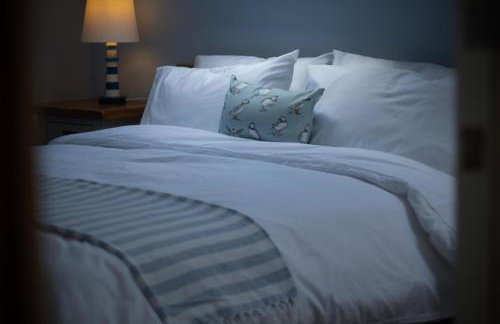 The Nest - 1 Bedroom Apartment - Tenby - Photo 54