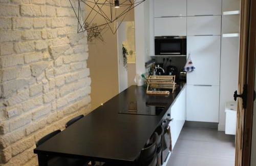 Appartement avec beaucoup de cachet central et calme - Foto 17