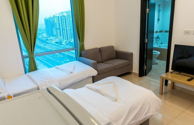 Marina Crown Tower - Photo 41