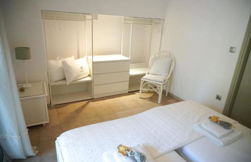 Delfini Villa, beachfront 2-bdrm maisonette - Foto 25