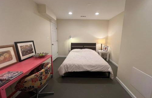 Space To Chill & Work in the Center of Everything - Foto 10