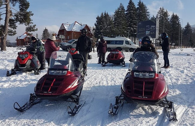 Passeio SnowMobiles em montanhas dos Cárpatos - Foto 11