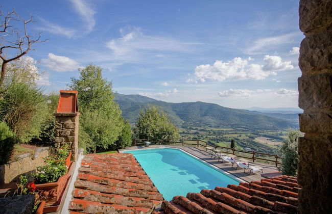 Villa in Tuscany With Pool and Valley Views - Foto 35