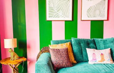 Dreaming With Dolly - Luxe Stay Near Broadway - Foto 5