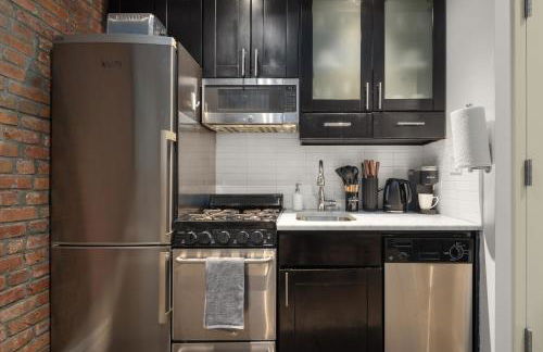 Explore NYC! Cozy 2BR in Prime Location - Foto 3