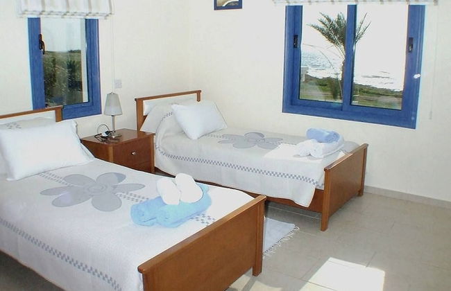 Sea Front Villa, Heated Private Pool, Amazing Location Paphos 323 - Foto 5