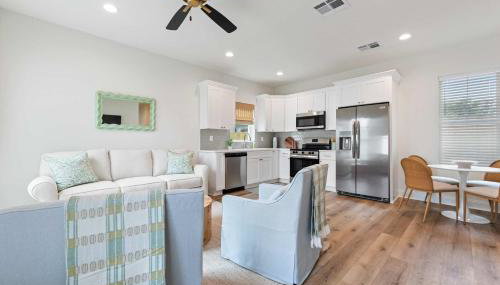 New Champion Cottage - 2BR Retreat Near Sportsplex - Foto 1