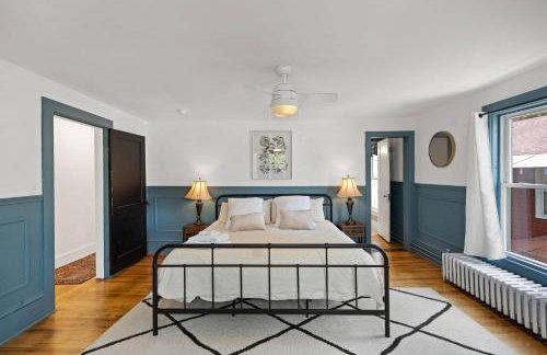 4-Bedroom Downtown Main St , great location! - Foto 1