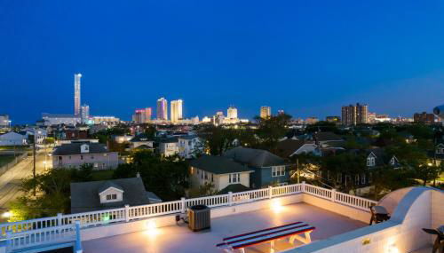 ❤️ The Top End Townhomes with Stunning Views On One-Of-A-Kind Rooftop Deck! WOW! - Foto 4