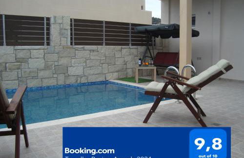 “Theeporto” Maisonette with pool - Photo 15