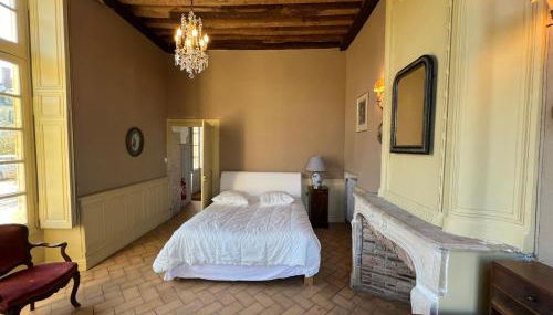 Pavillon des cerfs du château - Photo 2