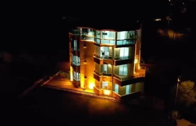 Myra Roof Butik - Foto 1